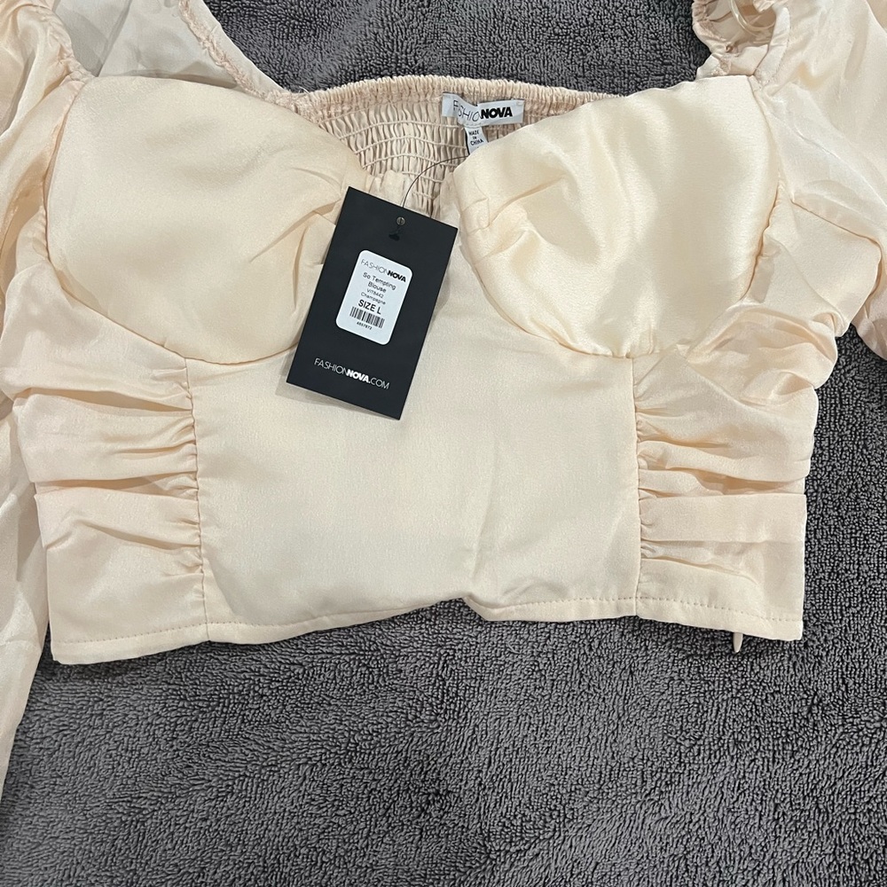 New Fashionnova blouse.